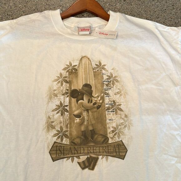 DISNEY Vintage Disney Store Mickey Mouse Island Retreat Tee *NEW* - Picture 14 of 16